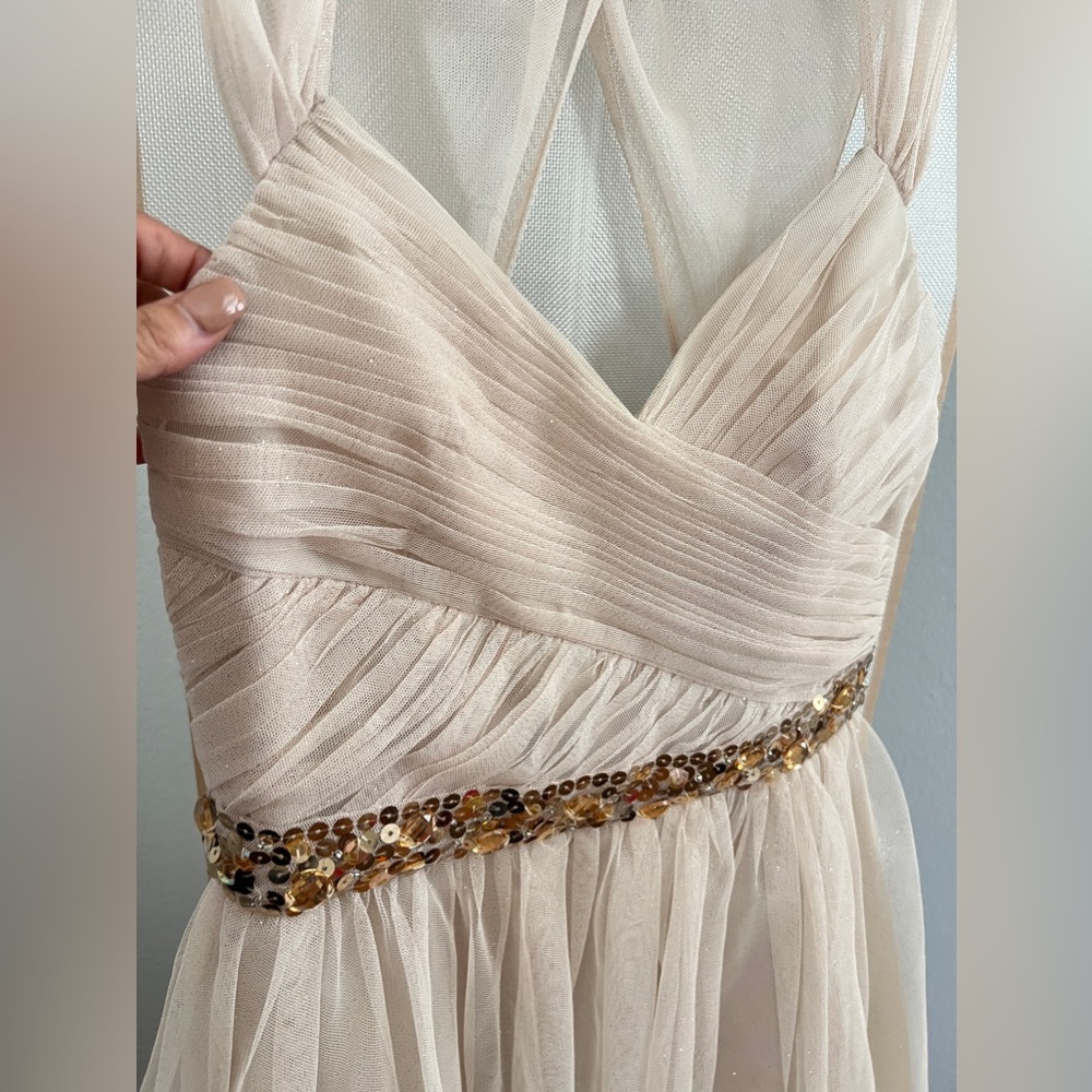 🧁ADRIANNA PAPELL X HAILEY LOGAN JUNIOR  FORMAL COCKTAIL TULLE DRESS SIZE 3/4🧁